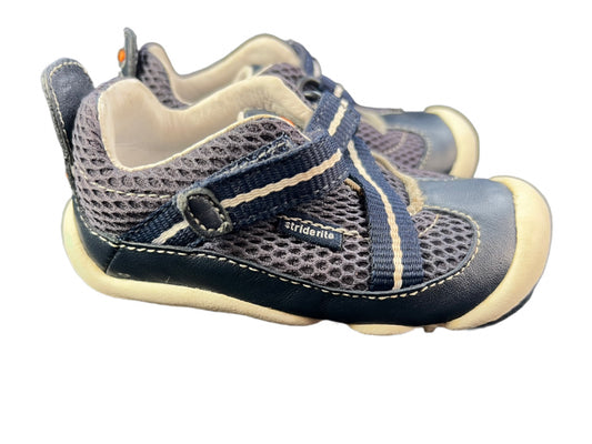 Stride Rite 4M